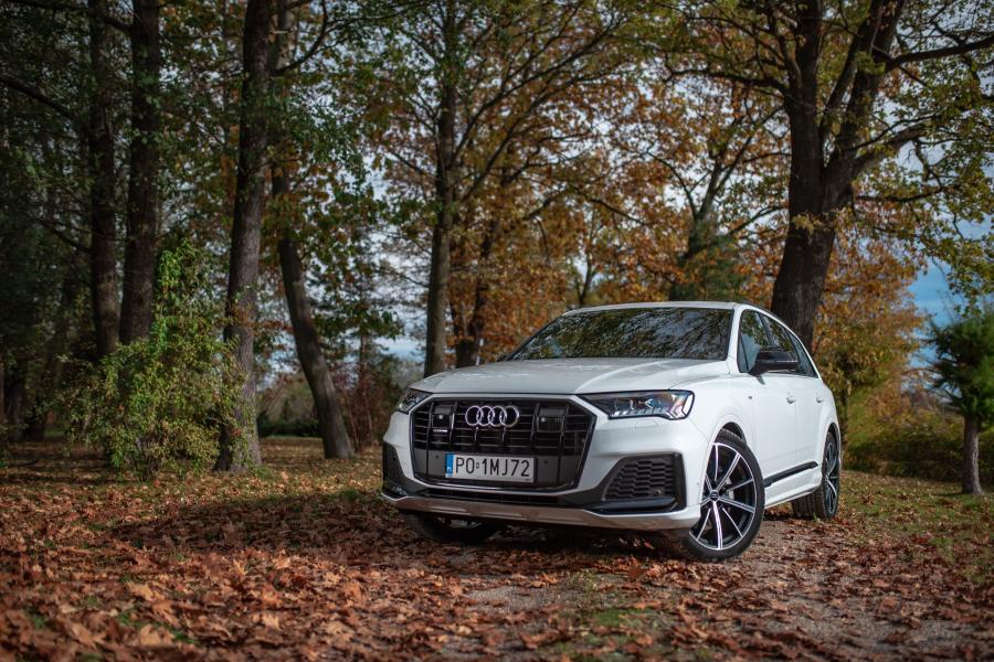  Audi Q7 50 TDI Quattro S-Line (4M) 2019 года  (WW) (фото 4 из 40)